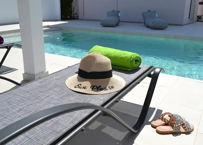 فيلة Azure Dreams With Pool - شاراكي