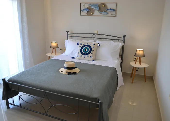 Azure Dreams With Pool - * Charaki